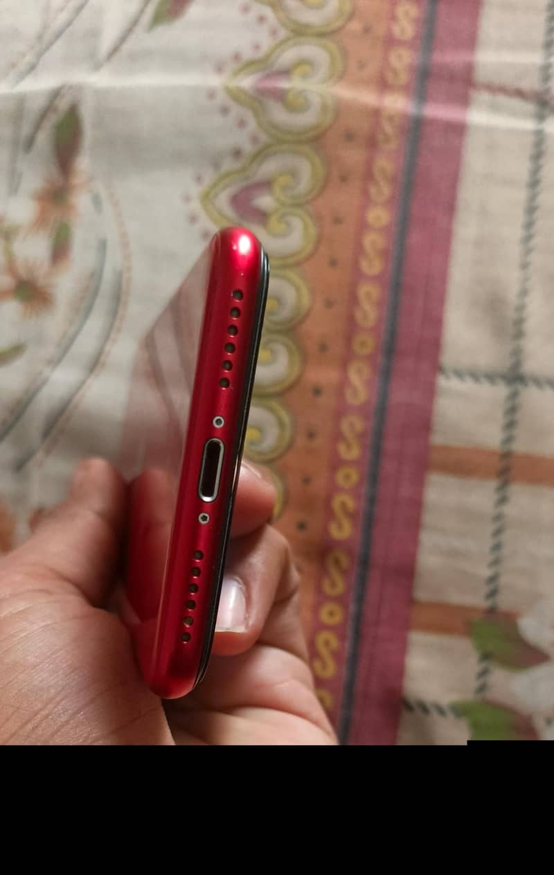 Apple iPhone SE 3rd generation 2