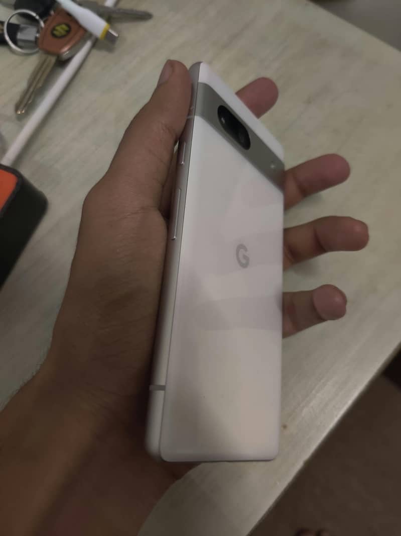Google Pixel 7a 1