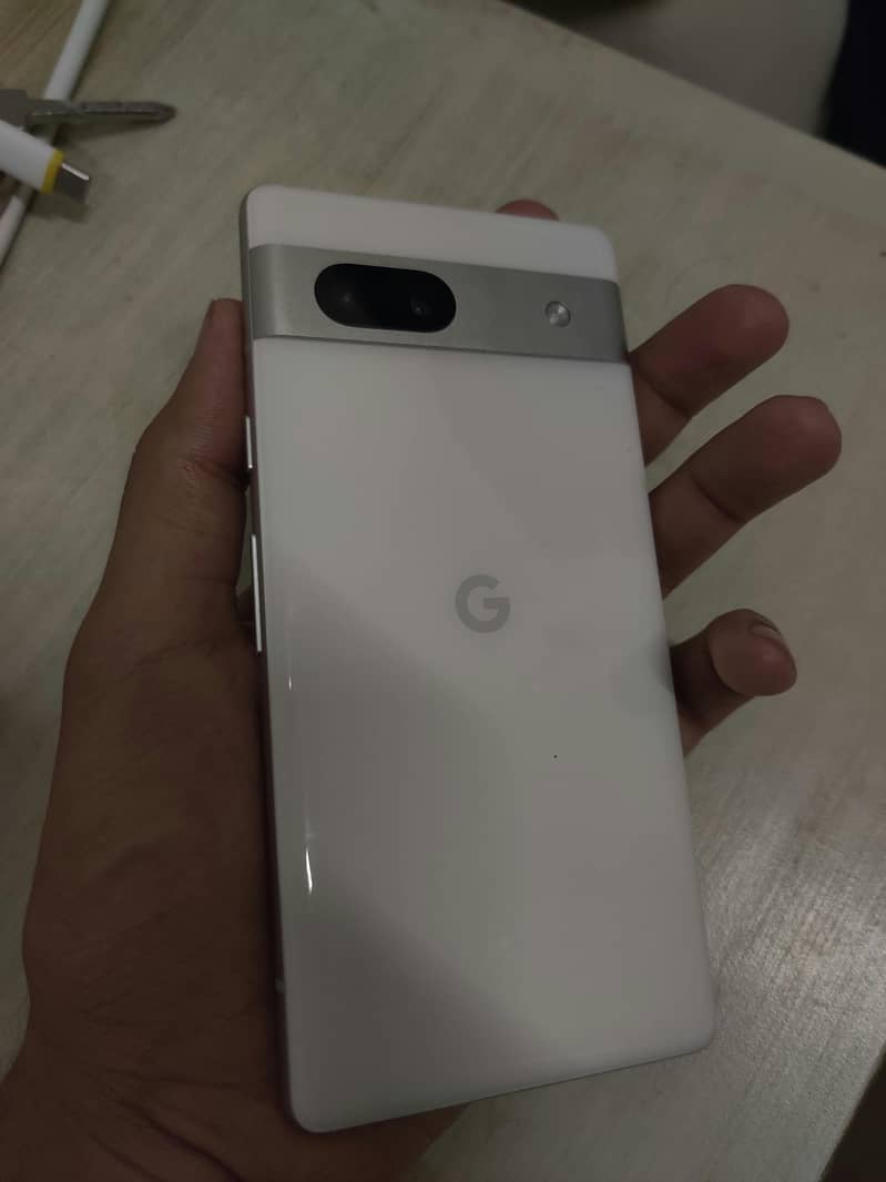 Google Pixel 7a 2