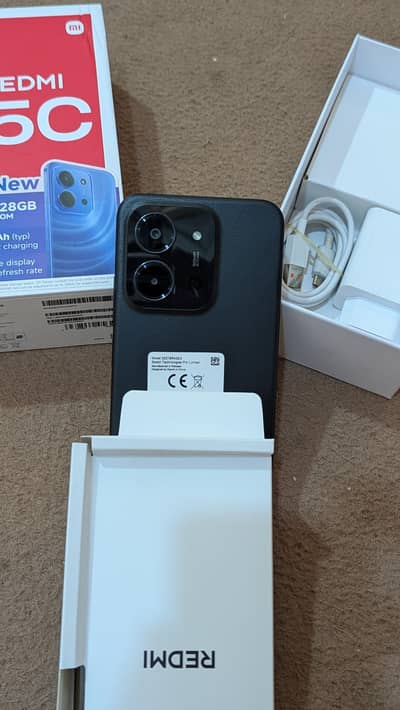 Xiaomi Redmi 15c 4/condition 10/10 11 month ki warranty ha 03408653165