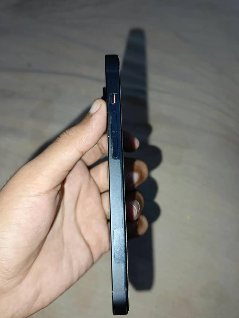 Apple iPhone 14 6