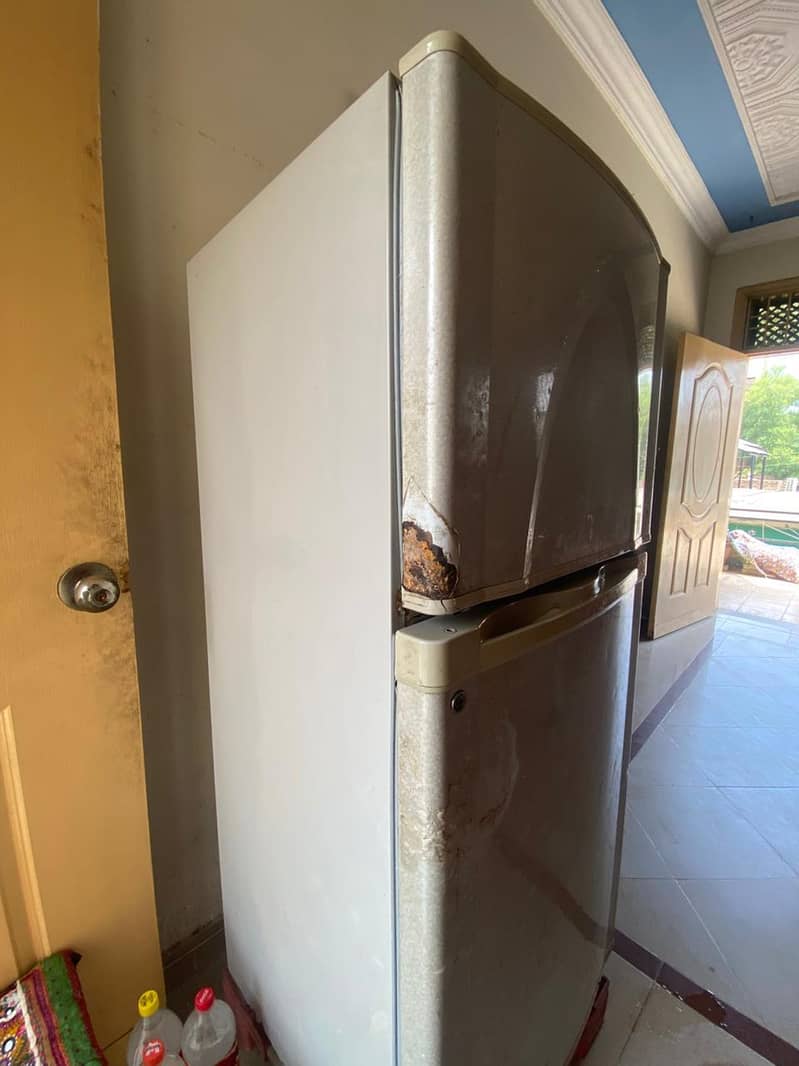 Dawlance fridge 4