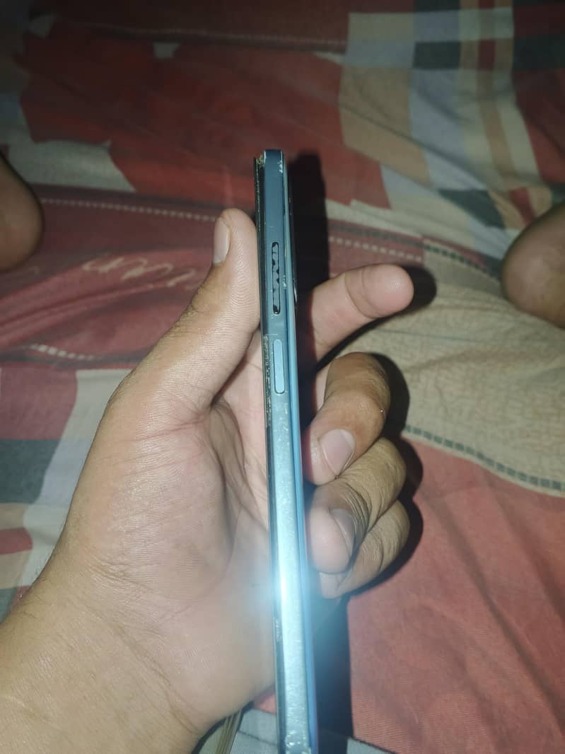 Xiaomi Redmi Note 11 4