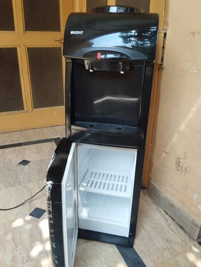 Orient Water Dispenser