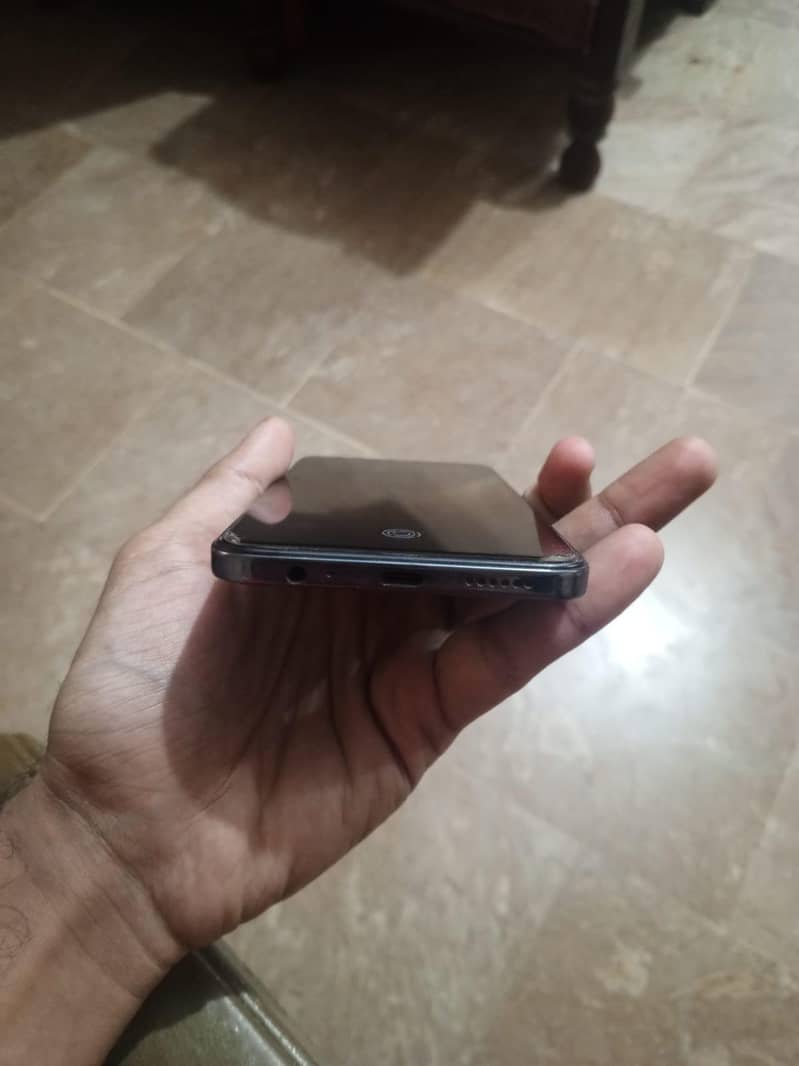 Tecno SPARK 30 Pro 2