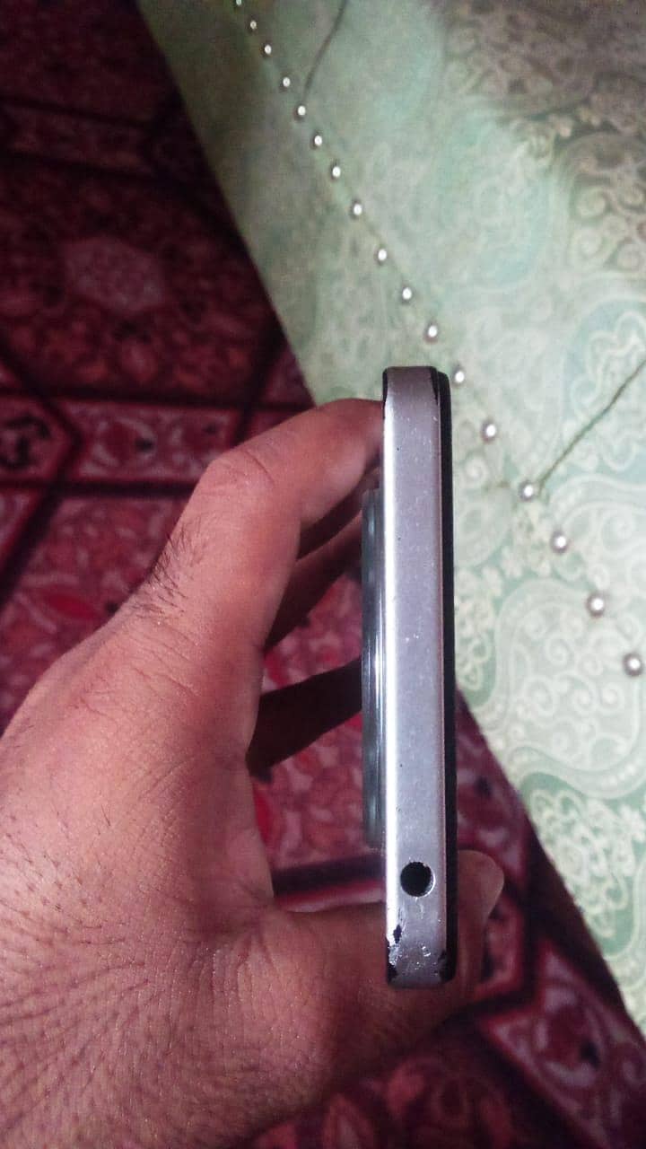 Xiaomi POCO C75 4