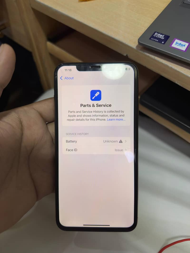 Apple iPhone XS Max 1