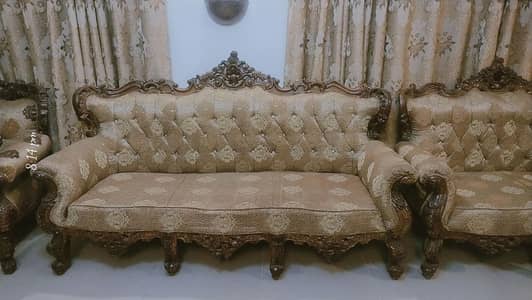 Royal 7- seater Chinoti / Victorian sofa set | 100% Sheesham word