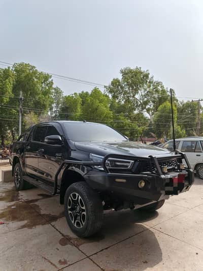 Toyota Hilux Revo V 2.8 2022