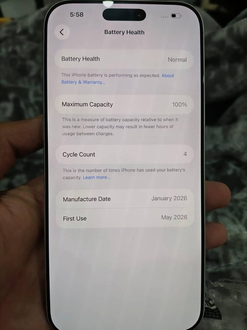 Apple iPhone 17 Pro Max 5