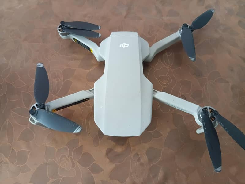 DJI Mavic Mini Complete Kit 1