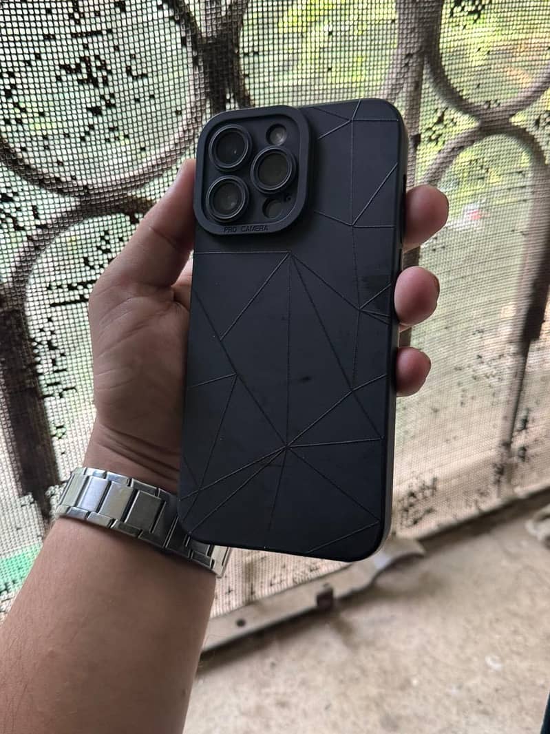 Apple iPhone 14 Pro Max 0
