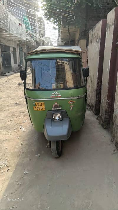 auto rickshaw