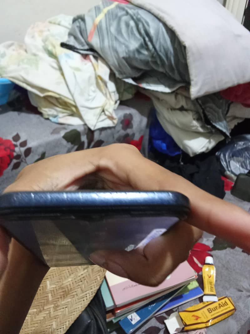 Tecno Pova 2