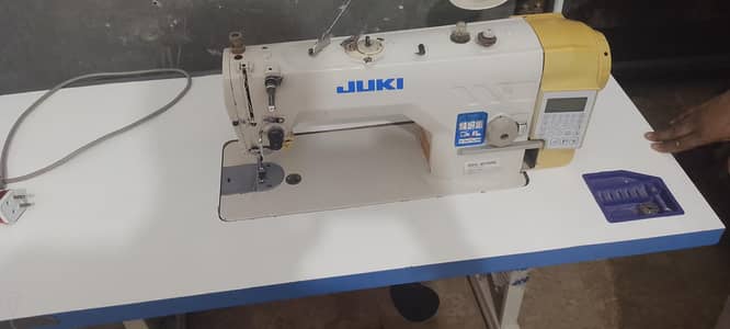 juki computer 10/10 condition ۔  contact 03249415357
