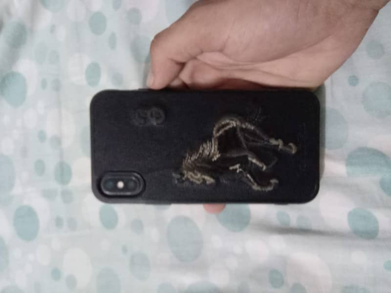 Apple iPhone X 3
