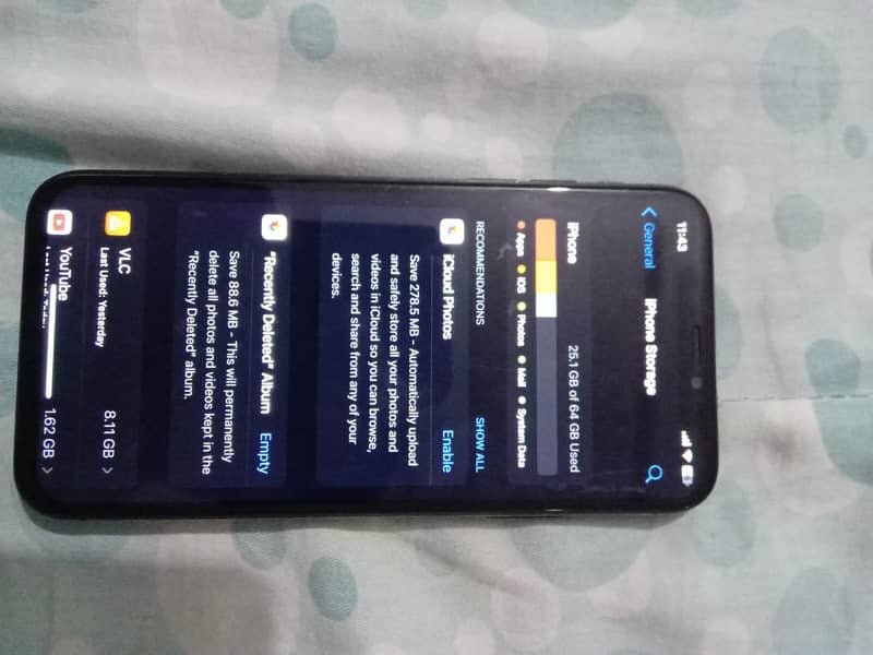 Apple iPhone X 9