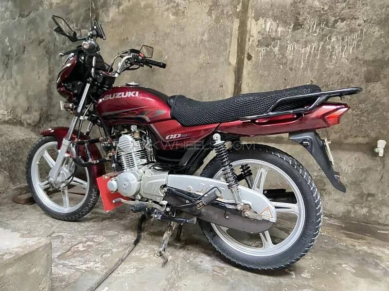 Suzuki 3