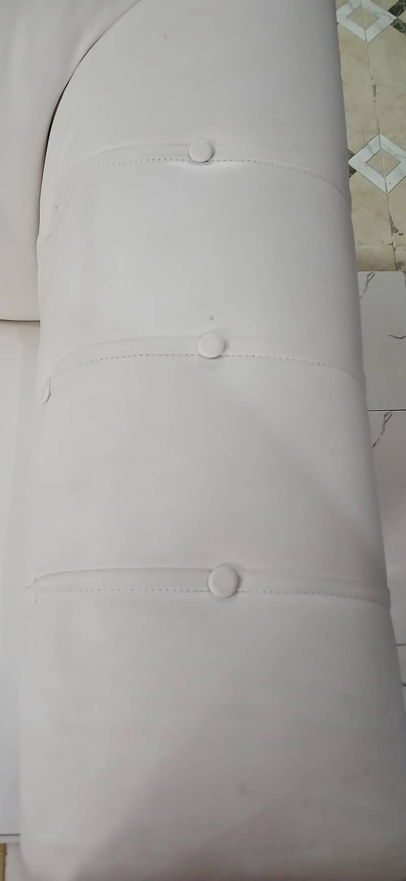 Chesterfield sofa 6