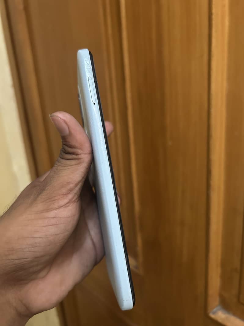 Realme A1 5