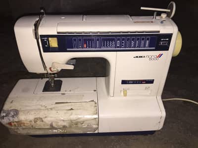 Branded JUKI Flora 5000 In Working Condition Urgent Sale