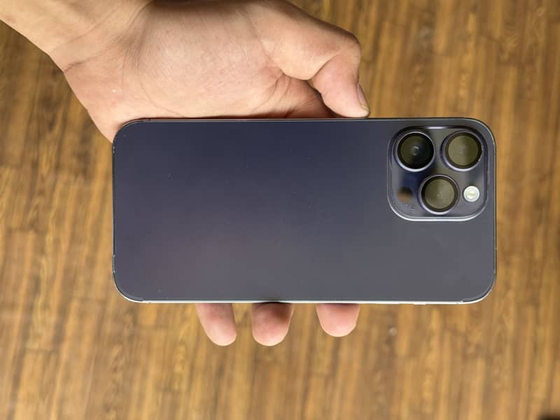 Apple iPhone 14 Pro Max 7
