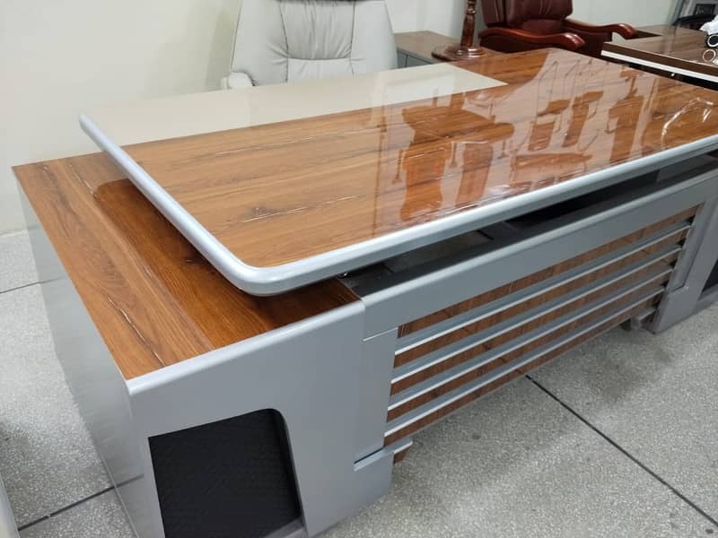 Office Table/Computer table/Executive table/Workstation/Meeting Table 6