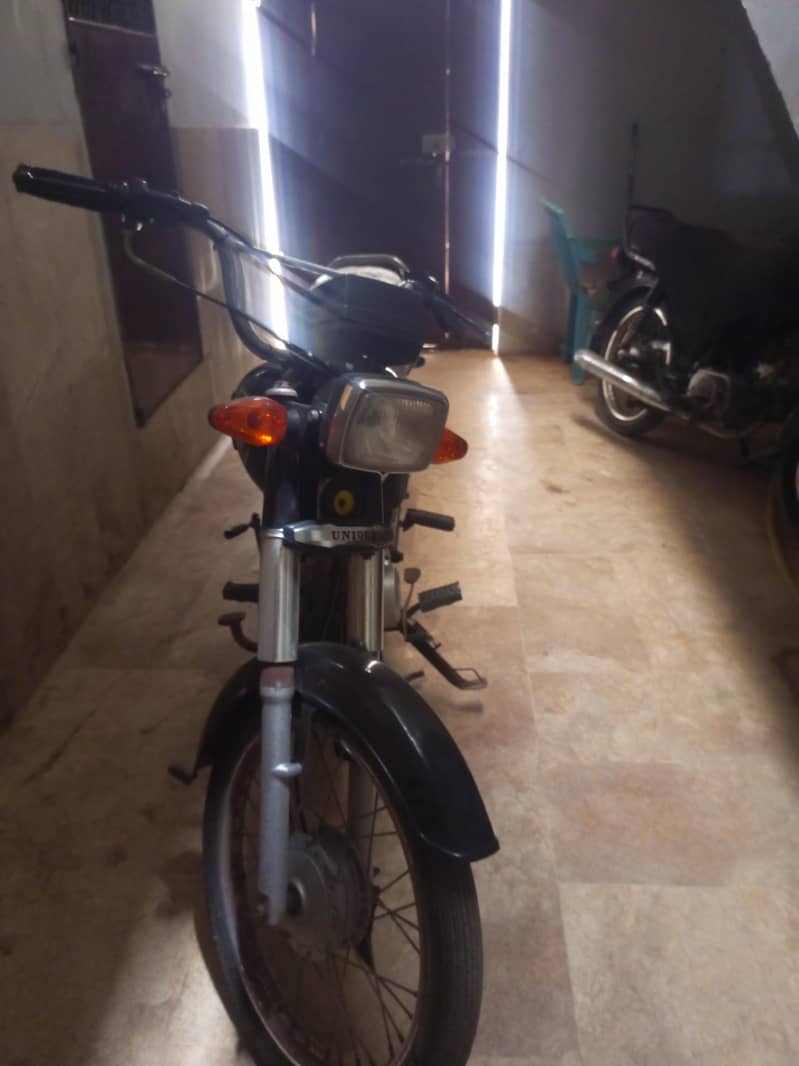 2025 Unique 5