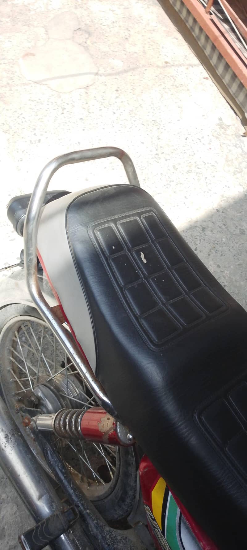 united 70cc 5