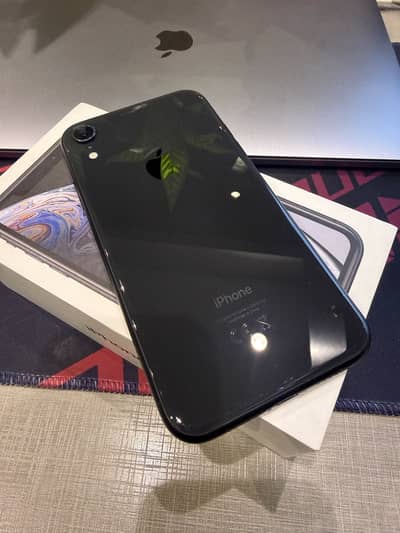Apple iPhone XR