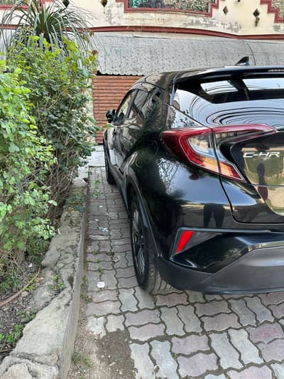 Toyota C-HR S-LED