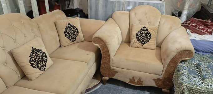 sofa set 1 2 3 full argent sale jisne Lena hai bus wo rabta kare