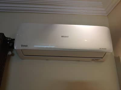 Orient 1 Ton AC – بہت کم استعمال ہوا ہے  Description: