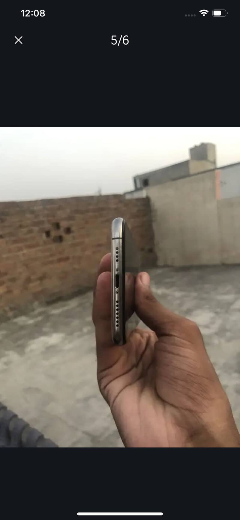 Apple iPhone XS Max 4
