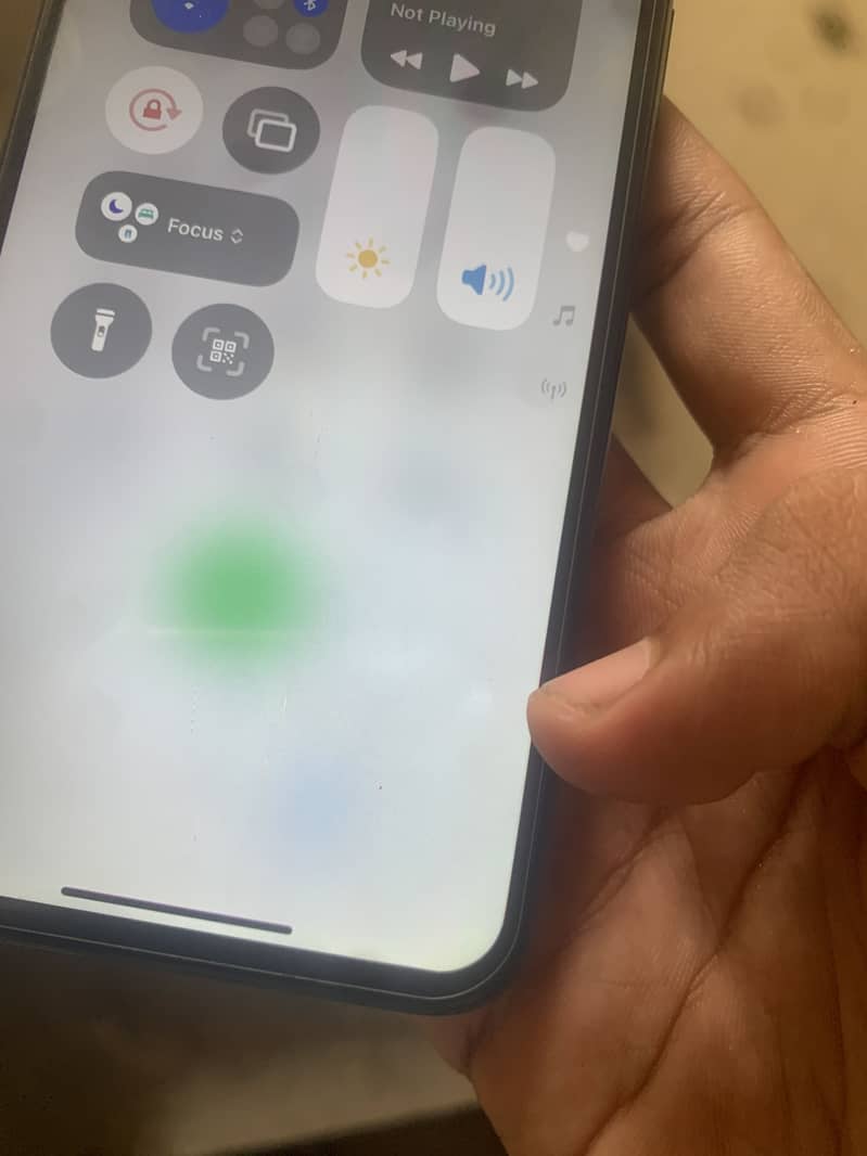 Apple iPhone XS Max 3