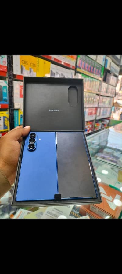 Samsung Mobile Z Fold 7