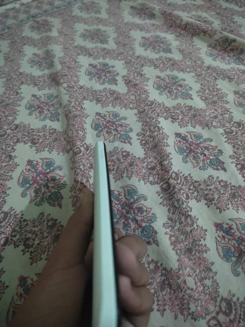 redmi A2 plus 4