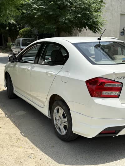 Honda City IVTEC 2015