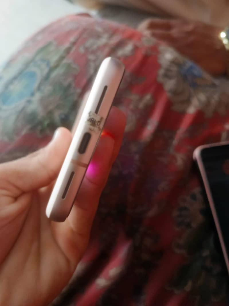 Google Pixel 8 1