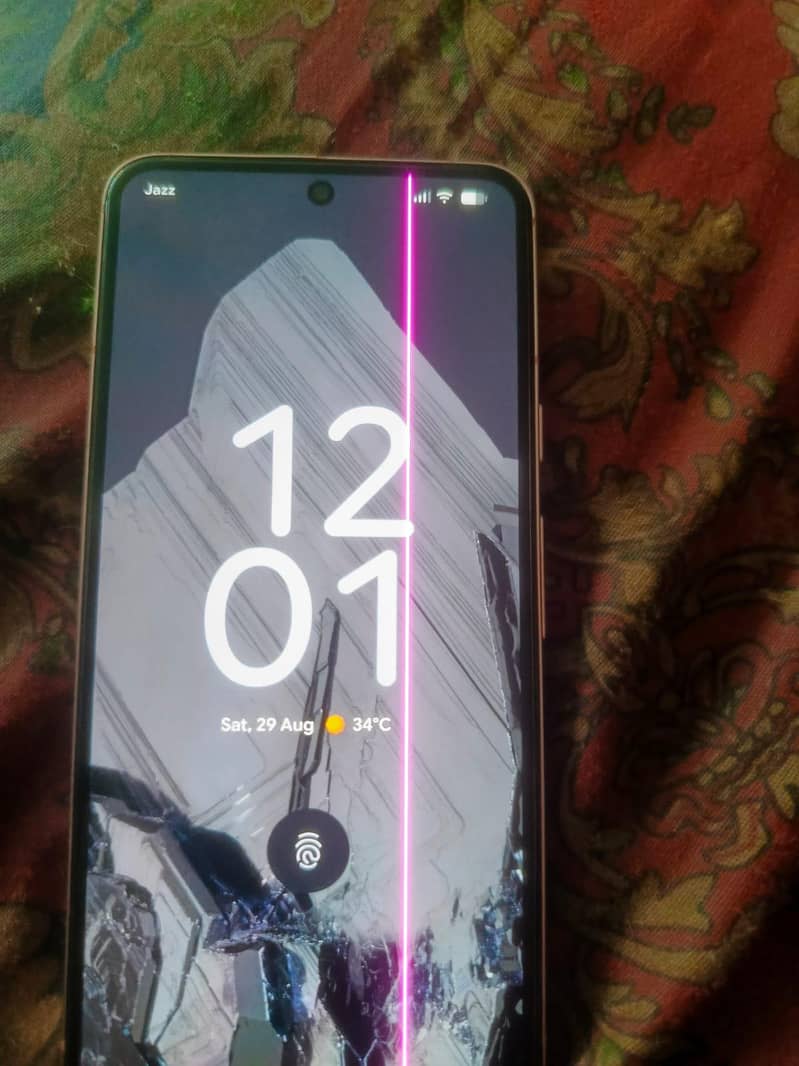 Google Pixel 8 5