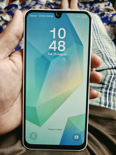 Samsung Mobile A16 with charger