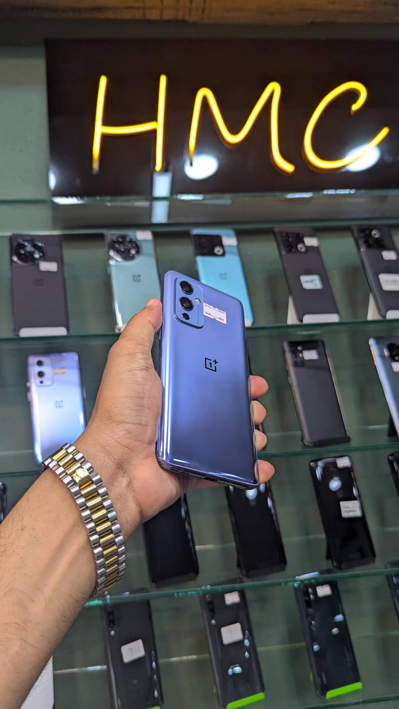 One Plus 9 5G 1