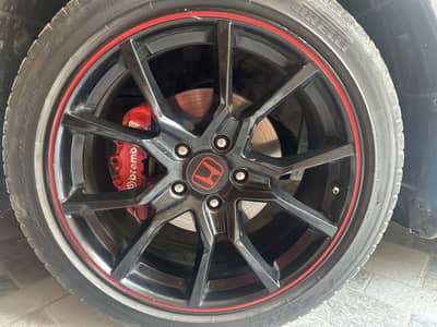 Civic type R  18 inch rims with Pirelli p zero 235/45/18 tyres
