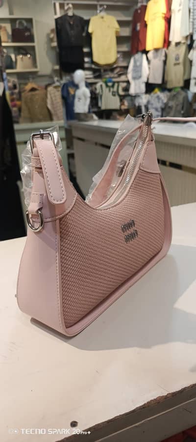 ladies hand bage