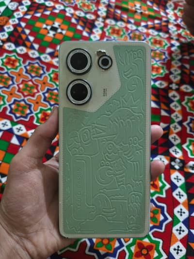 Tecno Camon 19