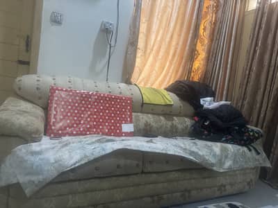 5 Seater Sofa Set for Sale Excellent Condition