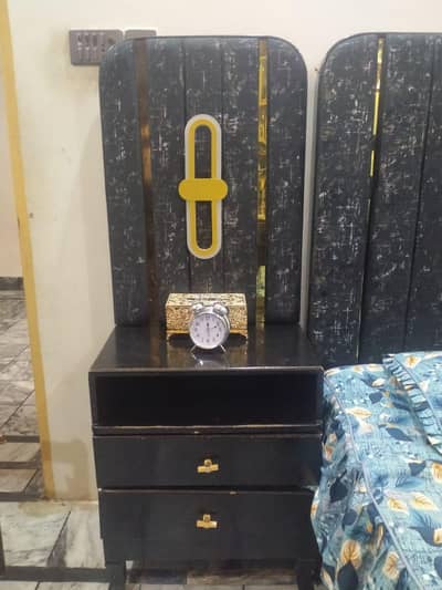 2 sofa chairs double bed 2side tables for sale