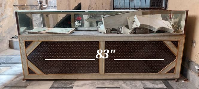 Used Shop Counter/Display Counter Urgent Sale