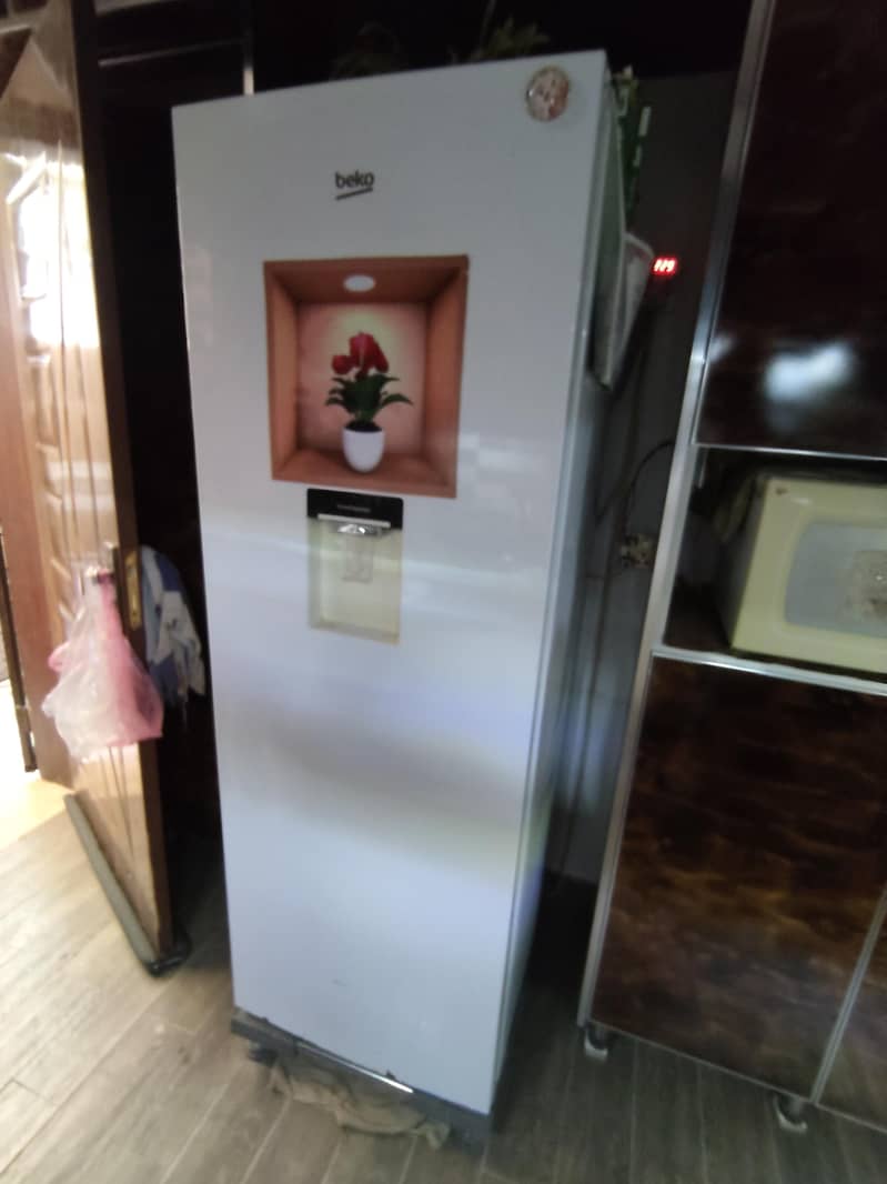 refrigerator 1