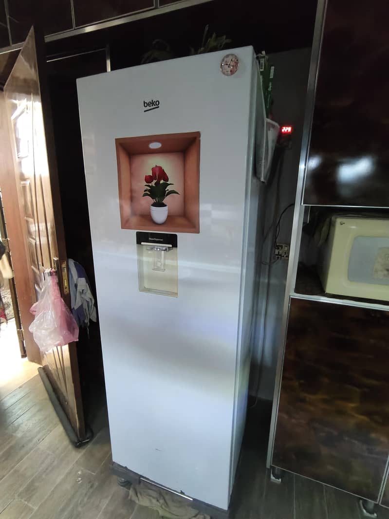 refrigerator 3